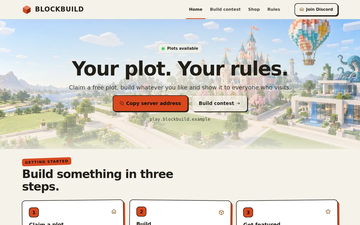 Template Creative per il sito di un server Minecraft con plot, un castello e una mongolfiera, una pagina per il concorso di costruzione e tre passi per iniziare