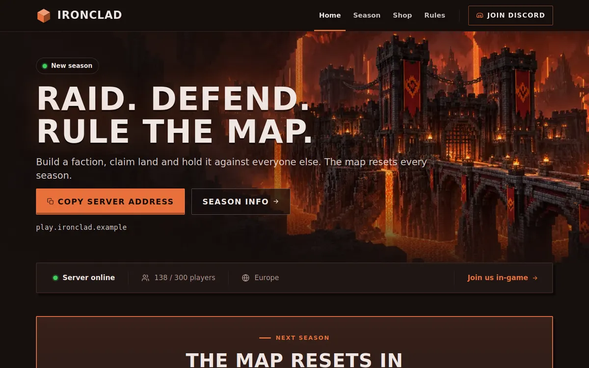 Template Factions per il sito di un server Minecraft con una fortezza del Nether sopra la lava, la barra di stato e il conto alla rovescia per la prossima stagione